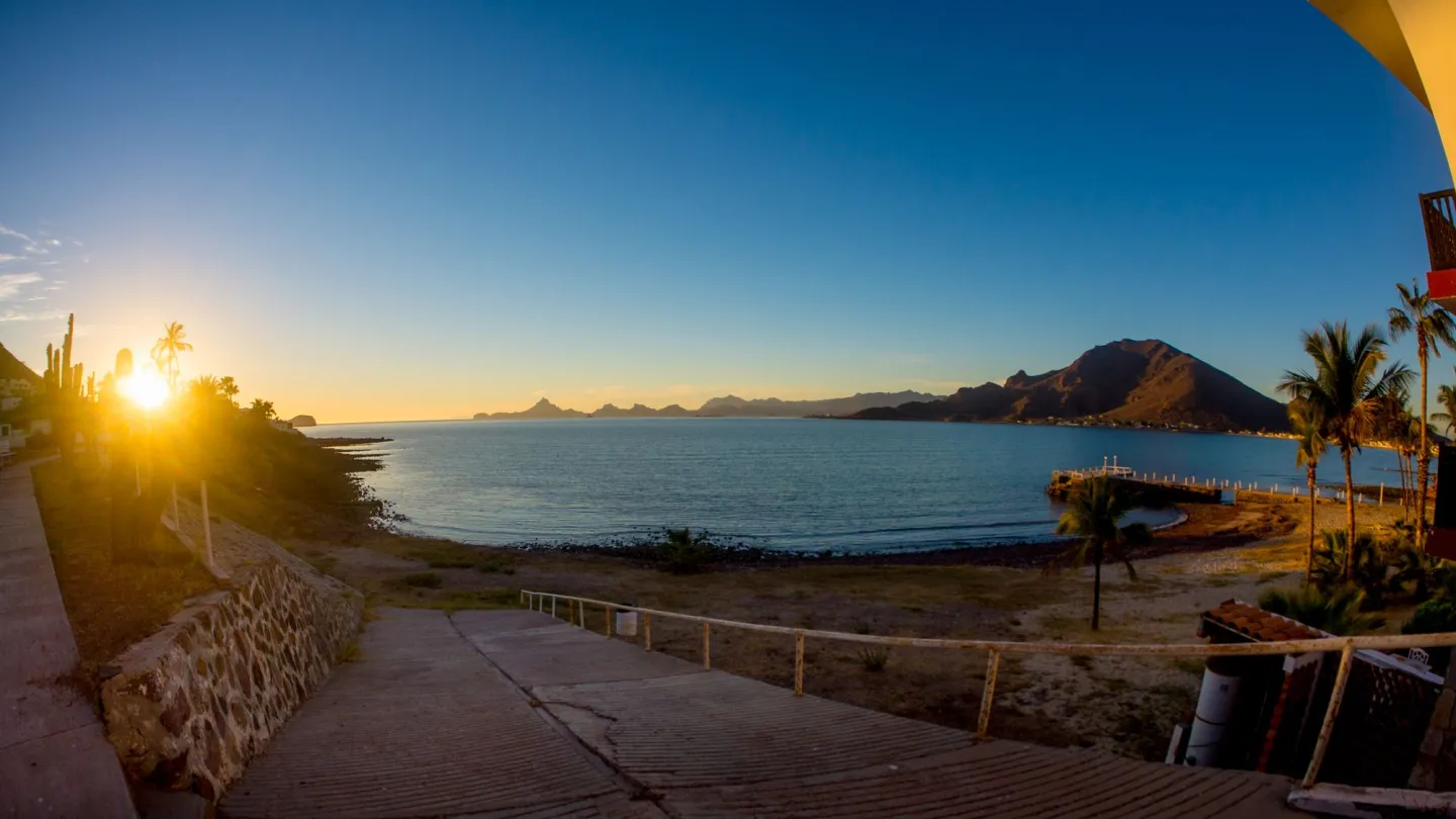 HOTEL PLAYA DE CORTES