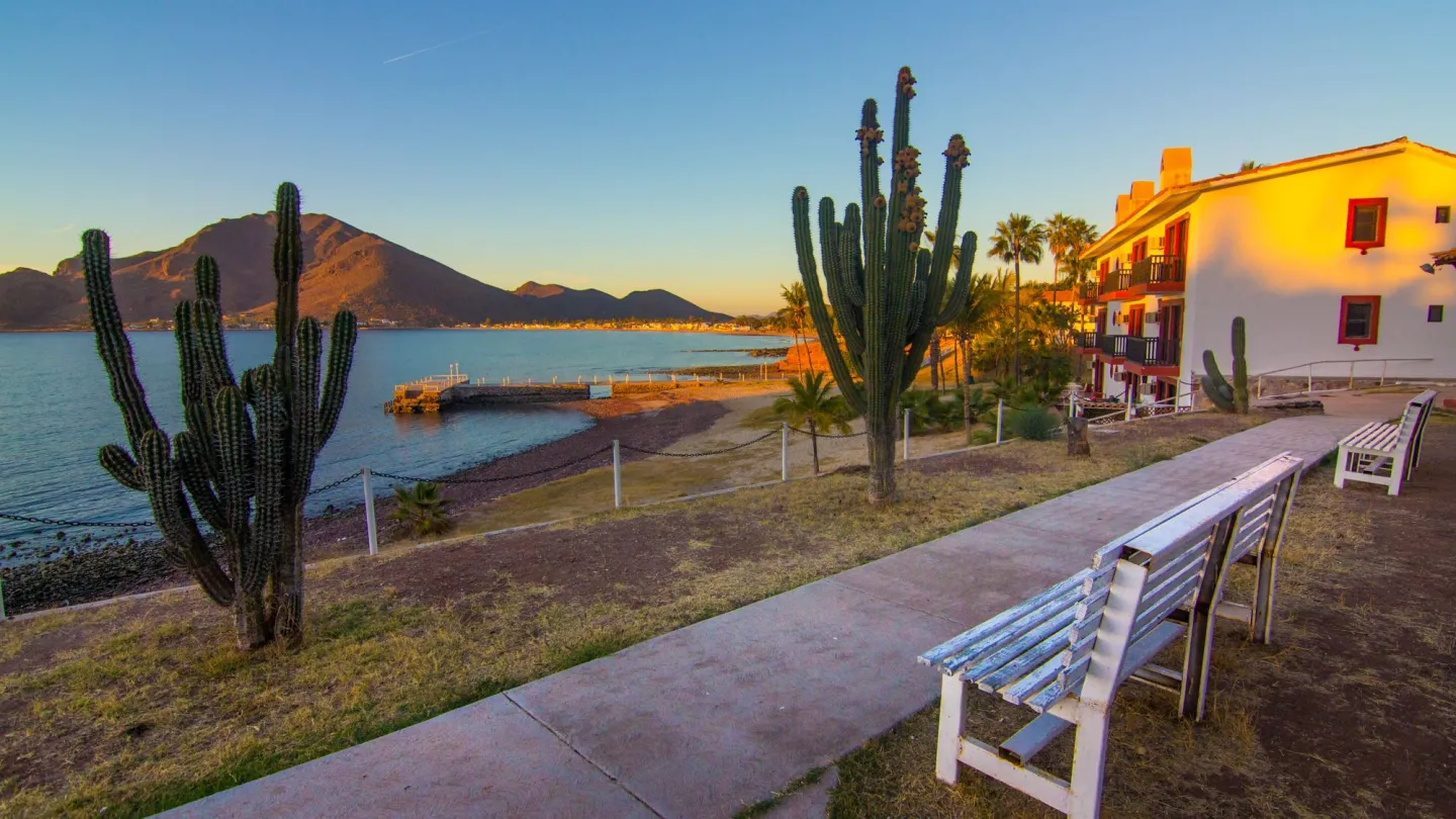 HOTEL PLAYA DE CORTES