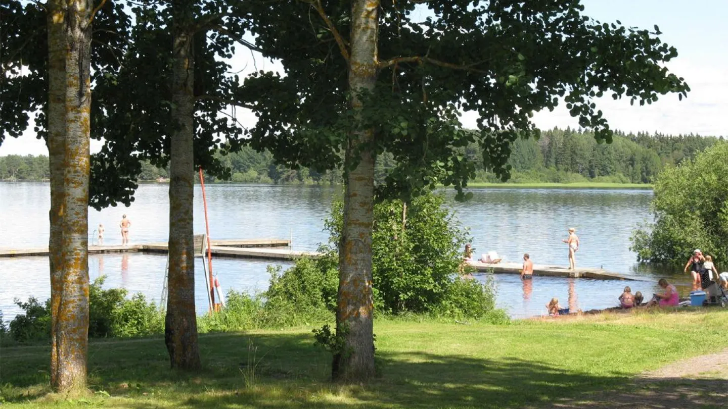 Falkudden Camping, Cafe och Stugby